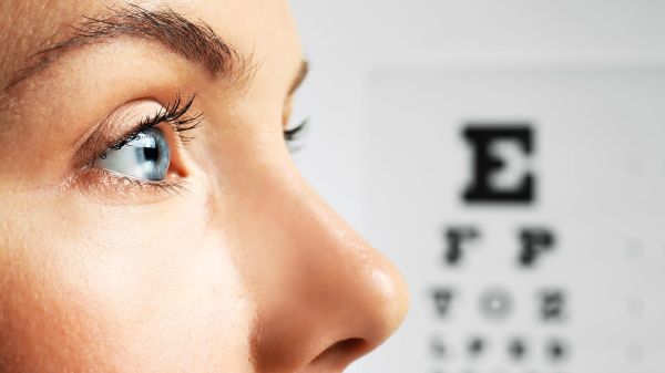 Az Eye Complex egy magas hatóanyag-tartalmú vitaminkészítmény a szem egészségét támogató összetevőkkel. 